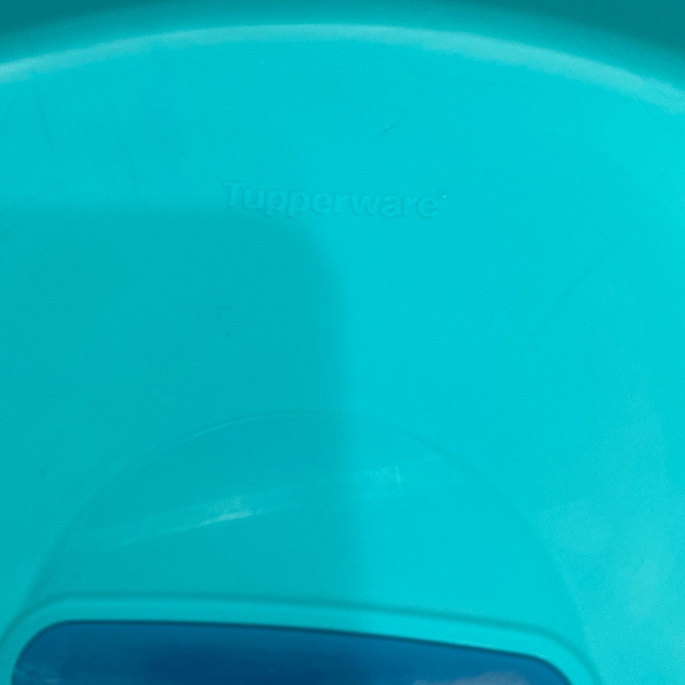 New Tupperware Legacy Essentials Set - Picture 13 of 14